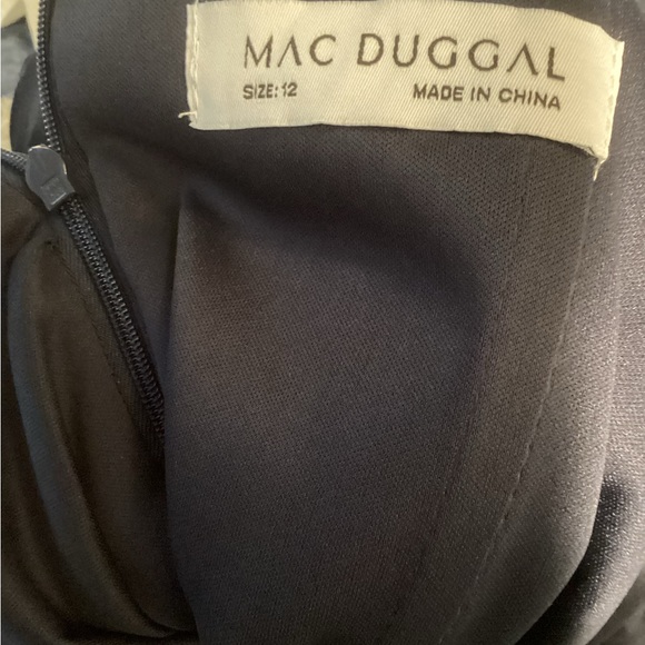 MacDuggal Size 12 Evening Dress - Picture 6 of 9